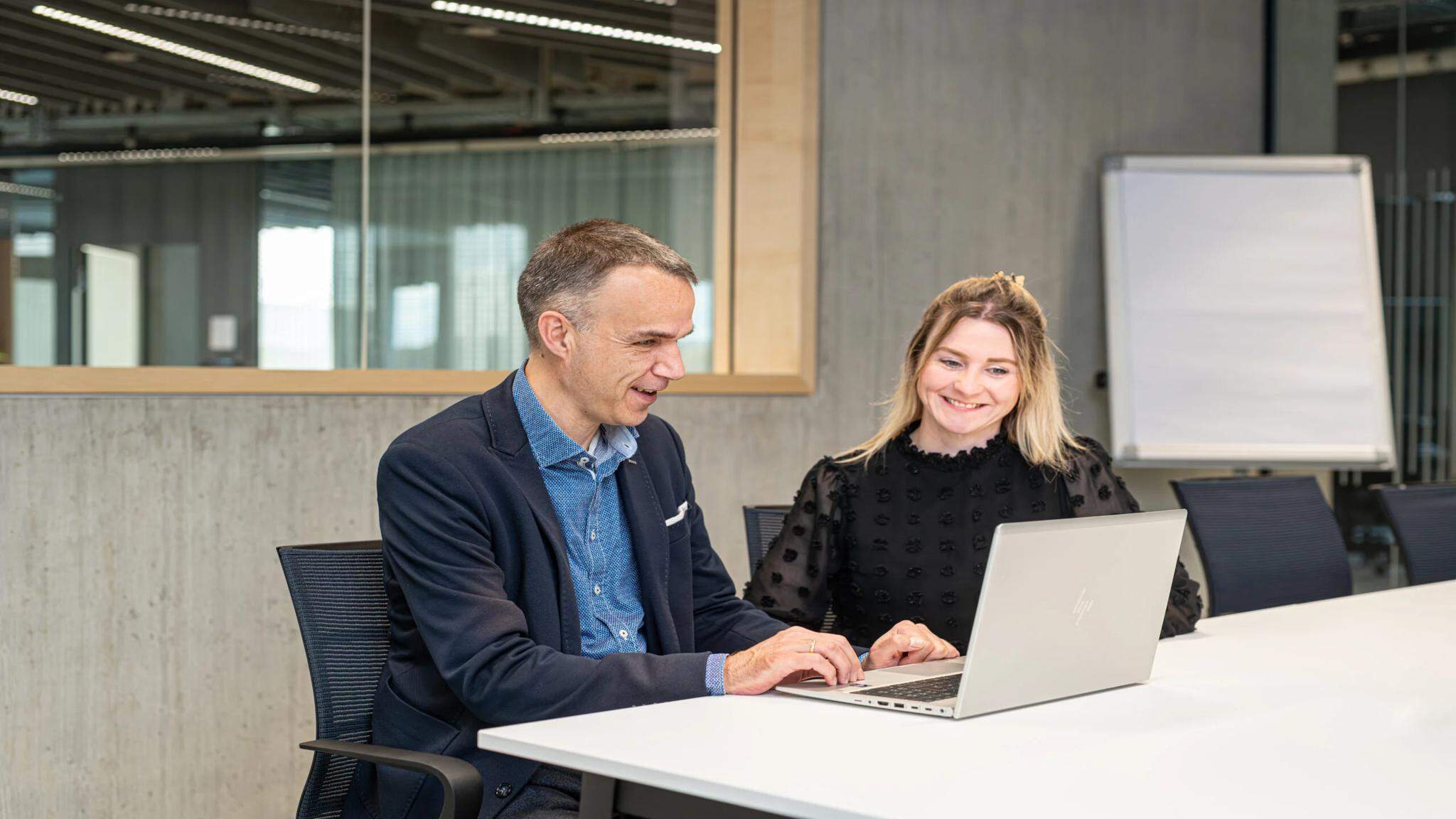 DACHSER Driver and Truck Fleet Services GmbH'nin Genel M&uuml;d&uuml;r&uuml; Hendrik Jansen & DACHSER BT Eğitim ve İletişim Ekip Lideri, Kerstin Beckmann